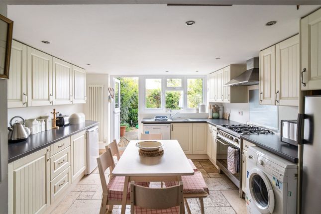 Terraced house for sale in Leamington Road, Broadway, Worcestershire