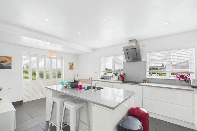 7, Upton Road, Aylesbury photo 4