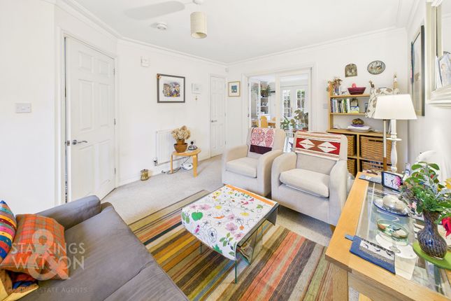3 Saxon Place, Bungay photo 2