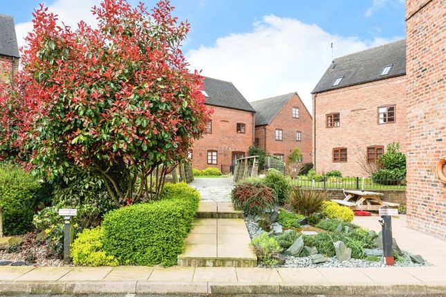 Thumbnail Flat for sale in Granary Place, Kingsbury, Tamworth
