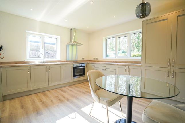78, Queensway, South Yorkshire photo 3