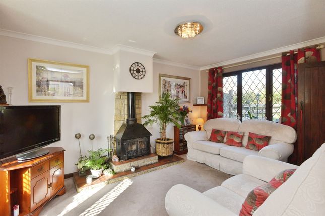 8, Ladymead Close, Milton Keynes photo 3