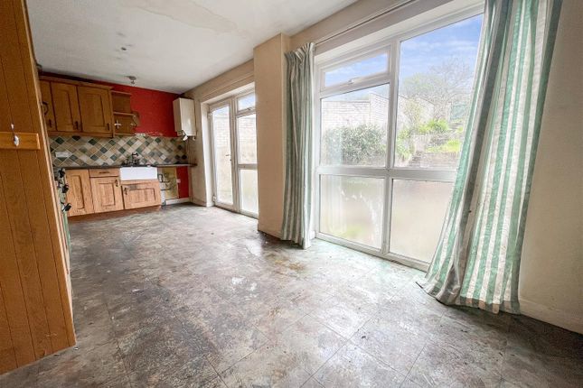 End terrace house for sale in Portland Gardens, Falmouth