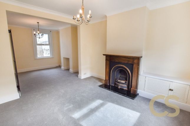 37 Eleanor Road, Waltham Cross, Hertfordshire photo 2