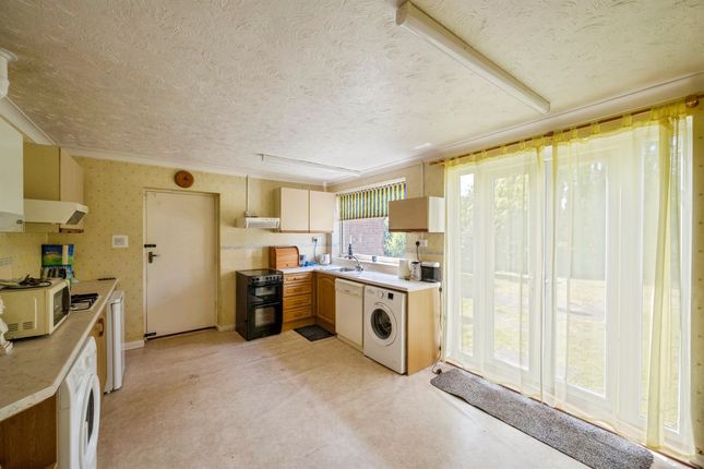 51, Park Lane, Doncaster photo 3