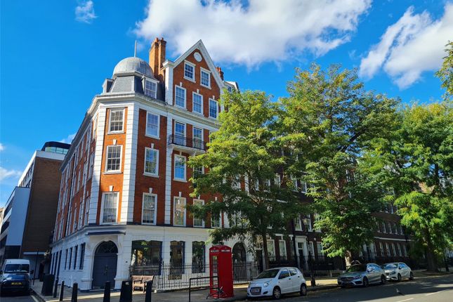 Flat for sale in Bedford Row, Holborn, London