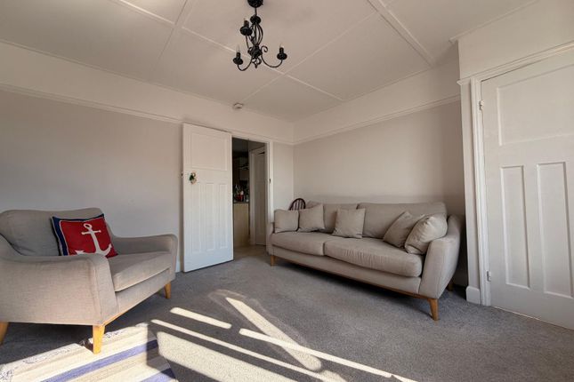 27, Weald View Road, Tonbridge photo 3