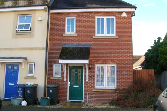 End terrace house to rent in King John Road, Gillingham