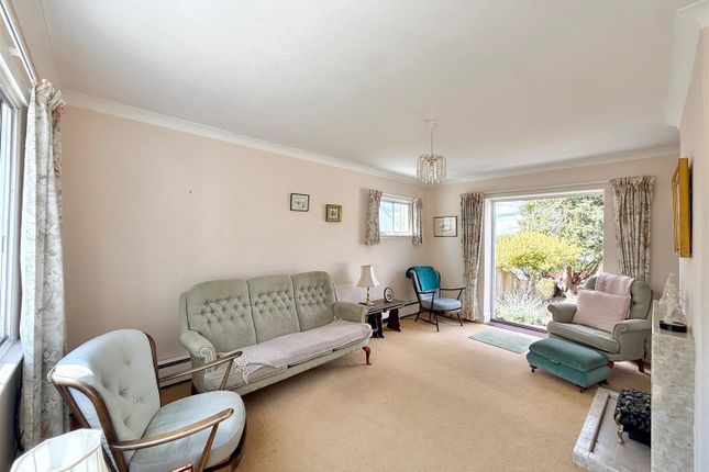 8, Furzehatt Road, Plymouth photo 3
