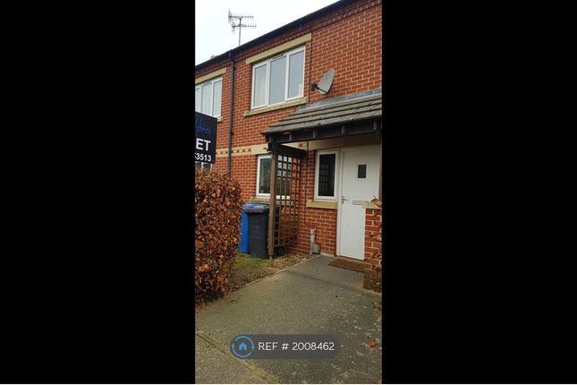 Terraced house to rent in Sinclair Drive, Ipswich IP2