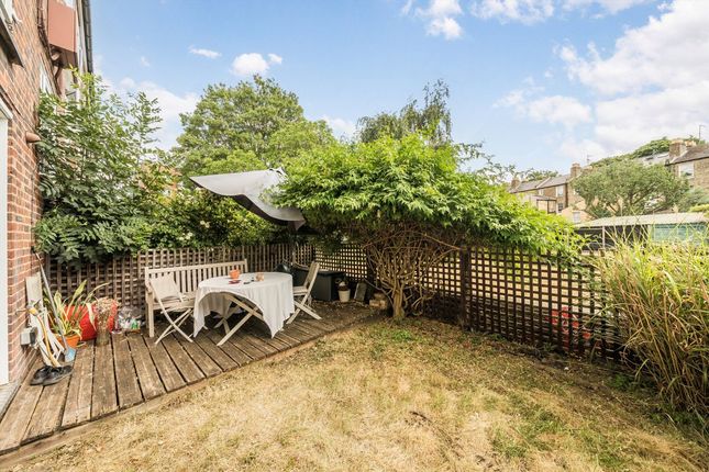 76 Parkside Estate, Rutland Road, London photo 4