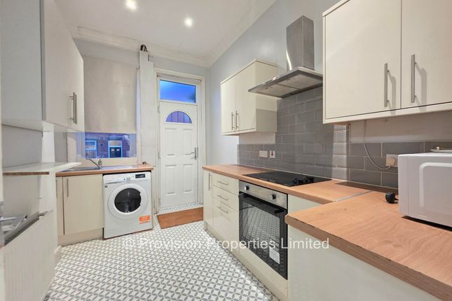 Delph Lane, Woodhouse photo 4