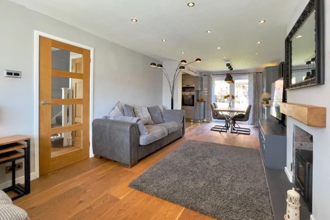 18, Dochdwy Road, Llandough photo 3