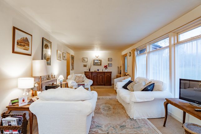 Flat Gulshan, 15, Ardgay Hill, Ardgay photo 3
