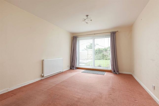 12, Dudgeon Place, Kirkliston, EH29 photo 3