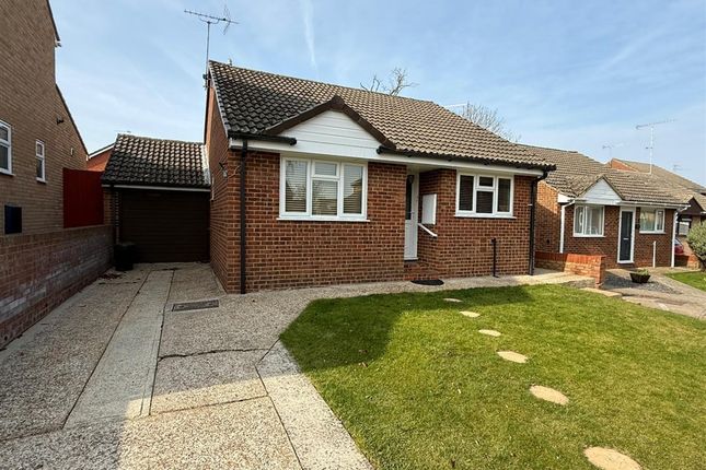 2-bed house on Camellia Close Rainham, Gillingham, £325,000