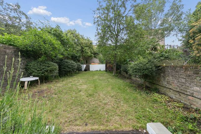 Flat A, 94, Fortess Road, London photo 4