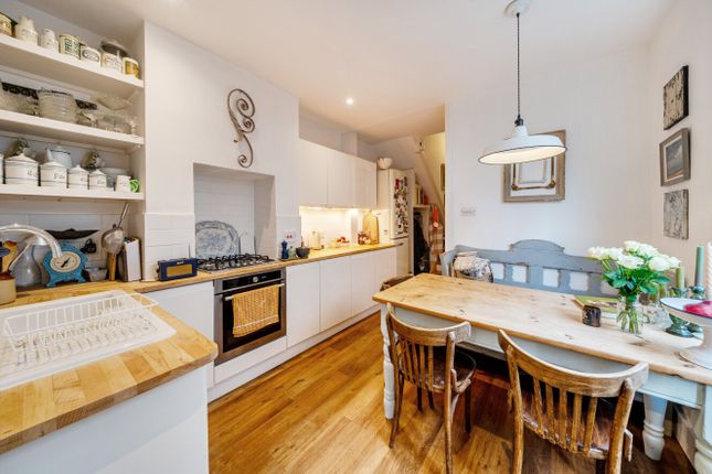 Ground Floor Flat, 25, Gladwyn Road, London photo 3
