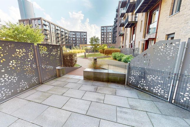 Apartment 117, The Forge, 11 Lockside Lane, Salford photo 4