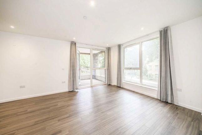 5 Habington House, Avenue Road, London photo 2