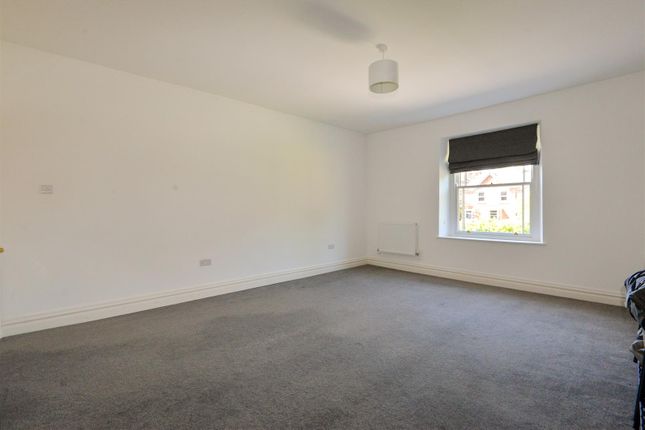 Bedroom2 2.Jpg