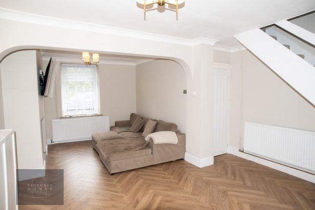 6, Cwm Road, Waunlwyd photo 4
