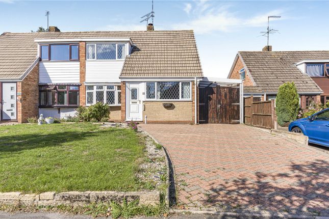 2-bed bungalow on 8, Silver Walk, Warwickshire, £230,000