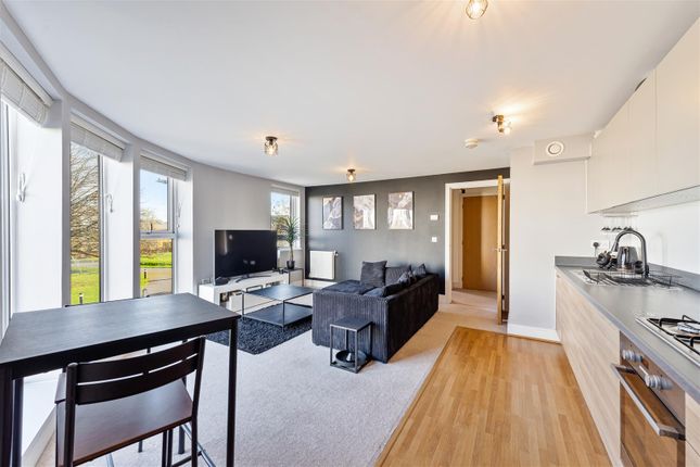 Flat 5, 10, Cranwell Road, Weston-Super-Mare photo 4