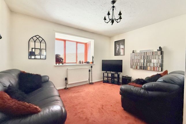 1, Shillingstone Gardens, Poole photo 3