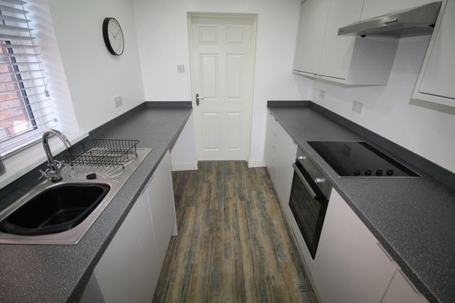 St. Oswalds Terrace, Houghton-Le-Spring photo 4