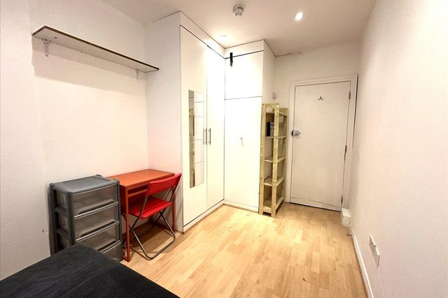 2A, 1, Springwell Avenue, London photo 2