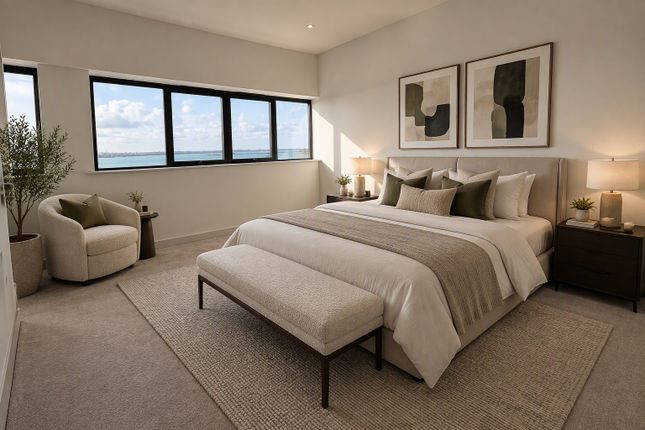 Shackleton Penthouse, Newtown Road photo 3