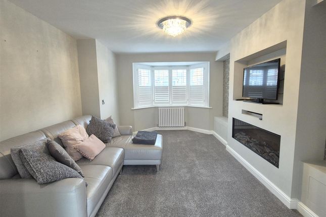 9 Battleflat Drive, Coalville photo 4