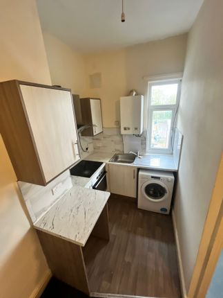 Flat 2, 462 Moseley Road, Birmingham photo 2