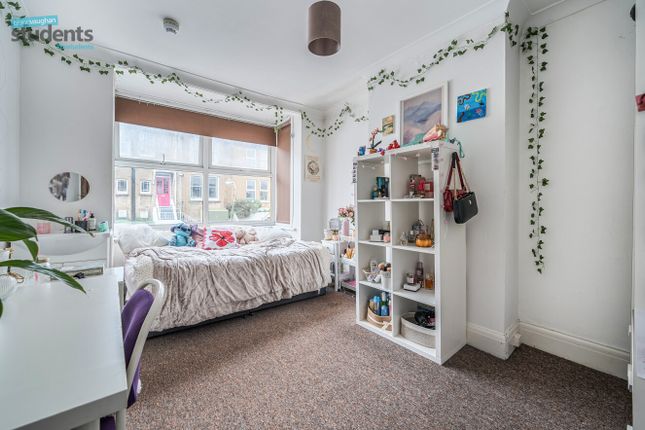 42996d31-B0cd-4A3...