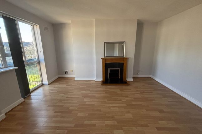 48, Melmerby Court, Salford photo 4