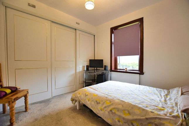 Flat for sale in Winton Avenue, Kilwinning, North Ayrshire