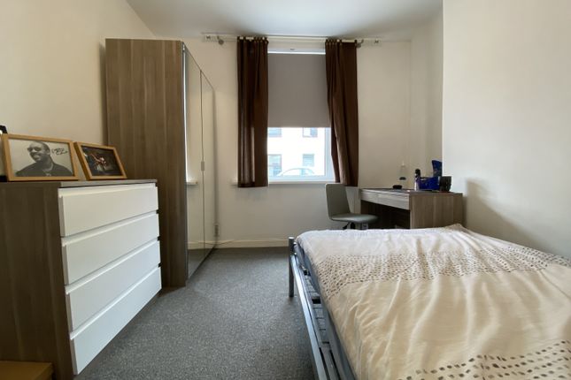 76, Rhymney Street, Cardiff photo 5