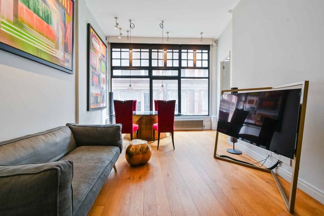 Thumbnail Flat for sale in King Edward Mansions, Covent Garden, London