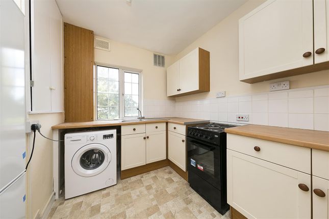 74a, High Street, Whitton photo 2