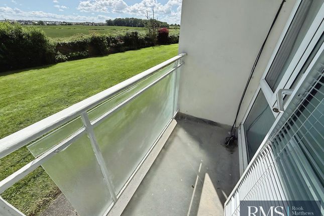 13, Ridge Court, Newcastle Upon Tyne photo 3