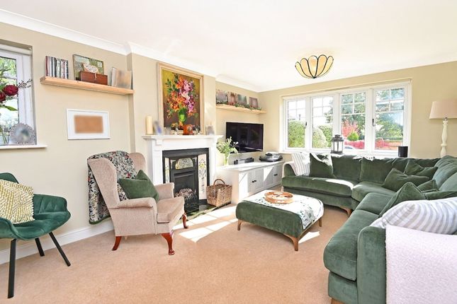 19 Barnwell Crescent, Harrogate photo 4