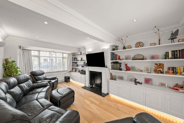 55, Rothesay Avenue, Greenford photo 4