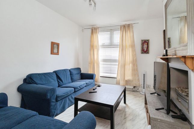 8, Sunny Brow Road, Lancashire photo 2