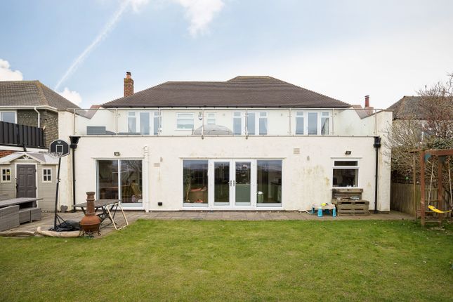 12, Newlyn Road, Meols photo 3