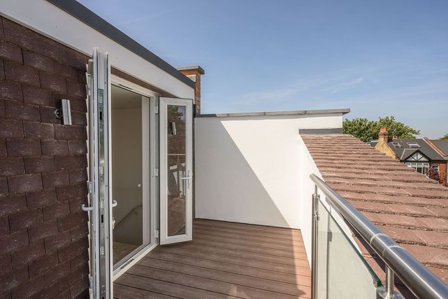 403 ,Flat 3, Kingston Road, London photo 4