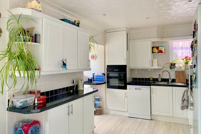19, York Road, Bexhill-on-Sea photo 4