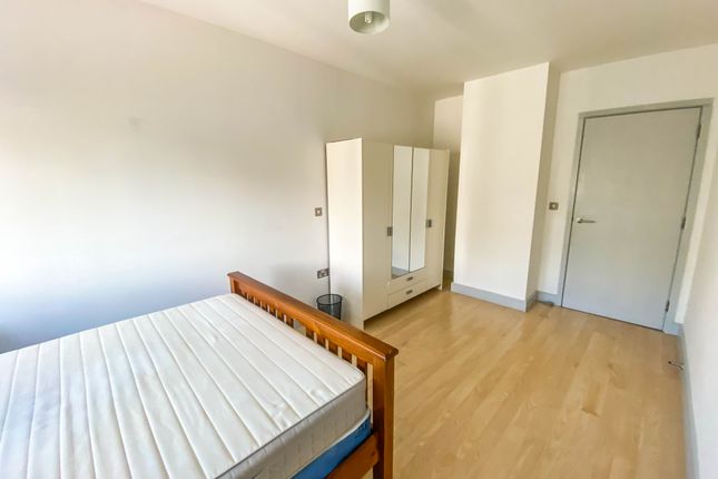 Flat for sale in Great Northern Tower, 1 Watson Street, Manchester