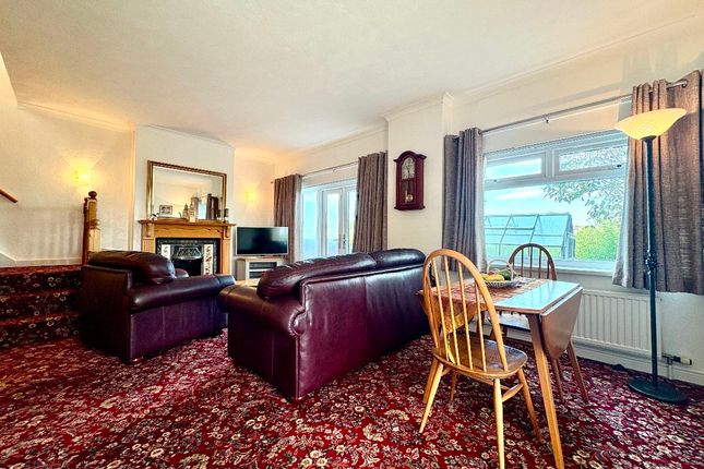 54 Greenmount Park, Bolton photo 2
