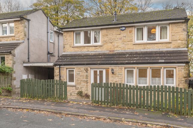 Thumbnail Detached house for sale in Hillside View, Linthwaite, Huddersfield